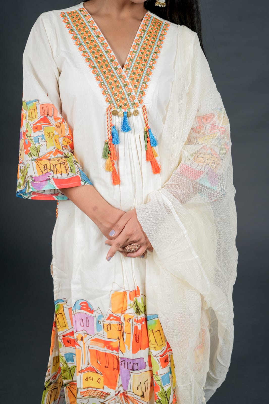 Off White Embroidery Cotton Kurta Set With Digital Print