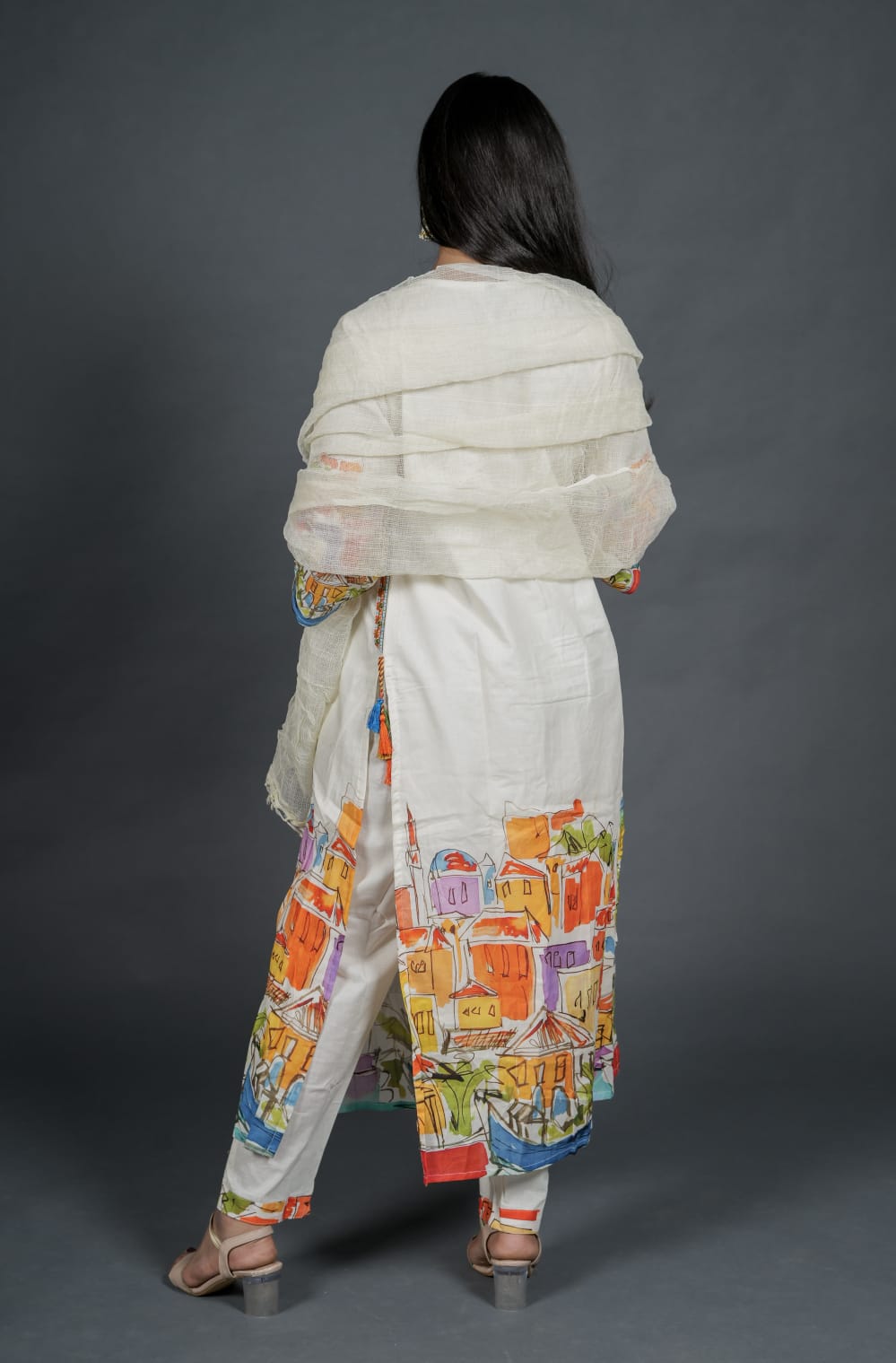 Off White Embroidery Cotton Kurta Set With Digital Print