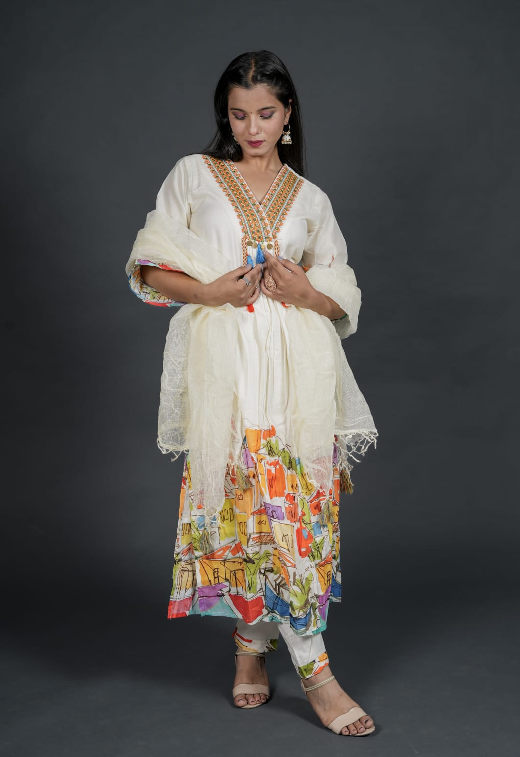 Off White Embroidery Cotton Kurta Set With Digital Print